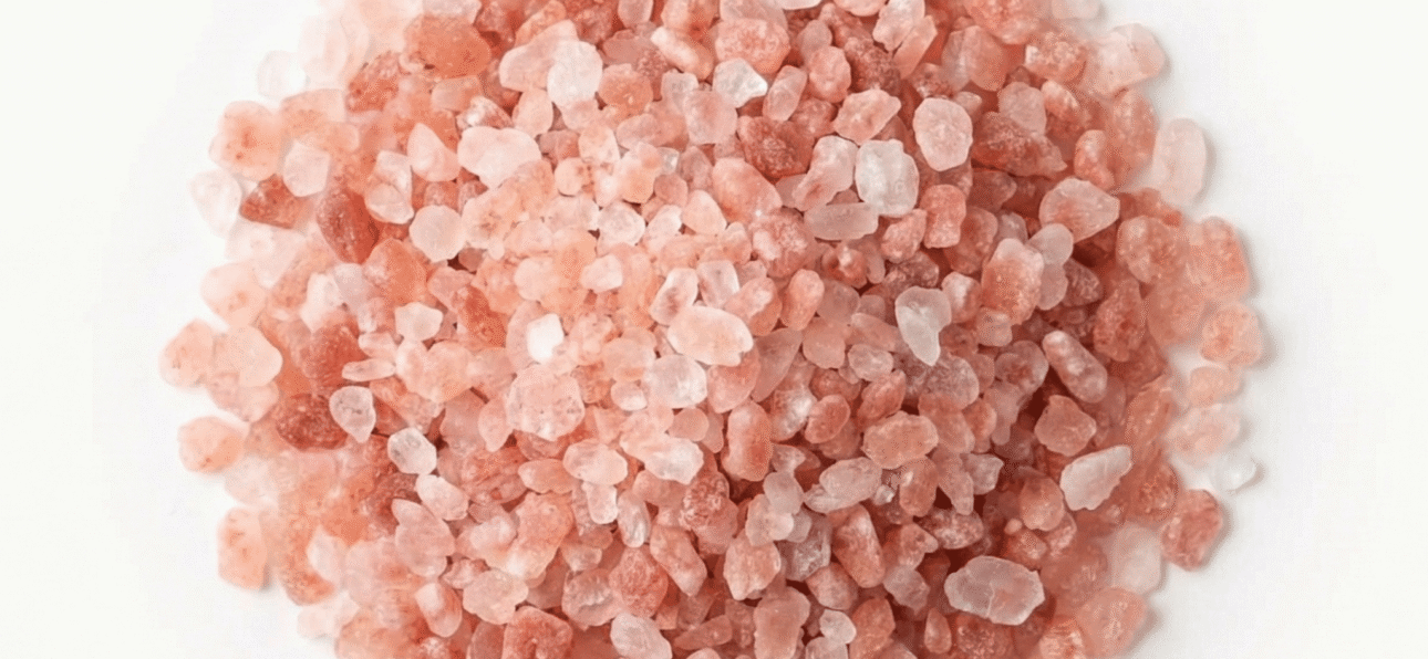 Rosa Salz verwenden: 5 Ideen für Gemüse, Kartoffeln, Reis & Salate 1 Rosa Salz von OmVeda zum Würzen von Gemüse, Kartoffeln, Reis und Salaten